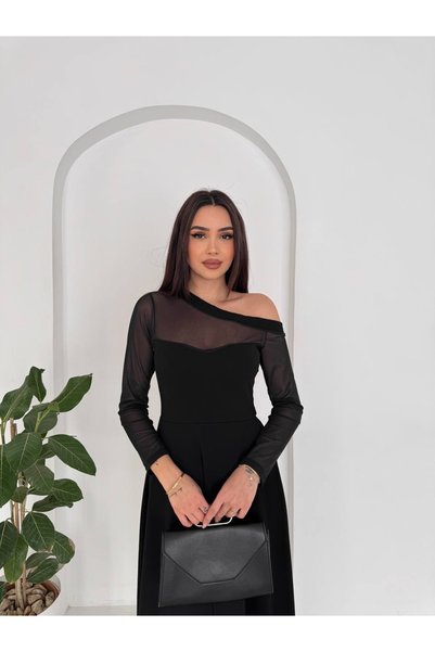 Kiki Asimetrik Yaka Tül Detaylı Kloş Midi Elbise