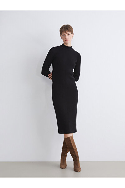 LC Waikiki Πλεκτό φόρεμα με μισό ζιβάγκο