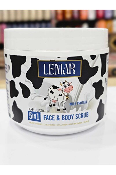 Beauty Scrub for Face and Body with Milk Extract 550 ml