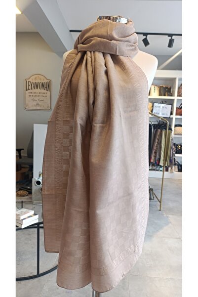 Armine شال بامورا