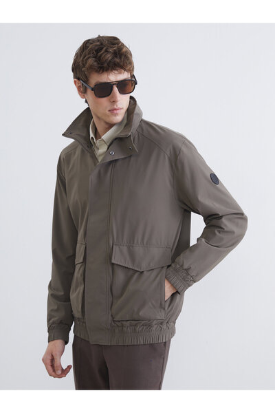 LC Waikiki Regular Fit Hooded Man Raincoat