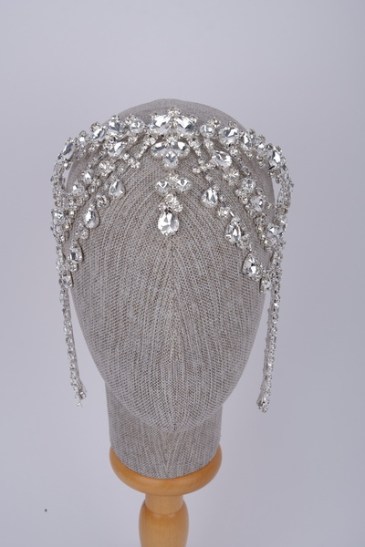 Limelia إكسسوار رأس العروس بتصميم خاص من حجر الكريستال وتصميم تاج العروس من ه...