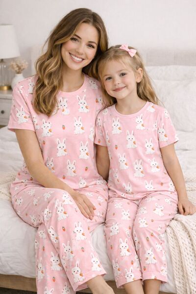 PEMBİŞ HOMEWEAR طقم بيجامة لانا رابيت بأكمام قصيرة للأم والابنة