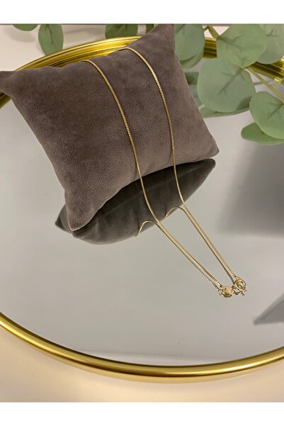 LuxeVibe Çelik Takı Kolye Xuping Kadın Minimal Zarif Altın Rengi Suya Dayanık...