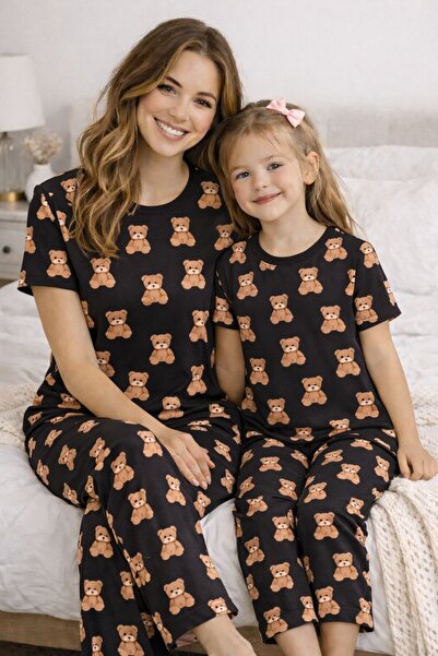 PEMBİŞ HOMEWEAR طقم بيجامة لانا بير بأكمام قصيرة للأم والابنة