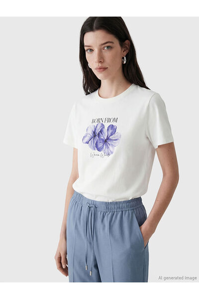 LC Waikiki YK PLUS LCW Comfort Γυναικείο T-Shirt με στάμπα σε λαιμόκοψη ποδηλ...