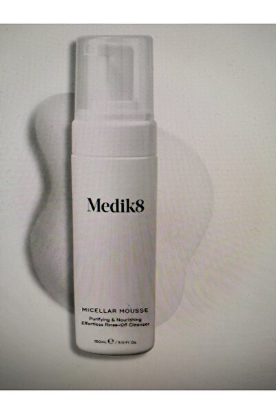 Medik8 Cilt Bakım Aleti temızleme köpüğü