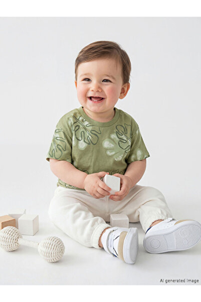 LC Waikiki Green Leaf Printed Baby Boy T-Shirt and Pants