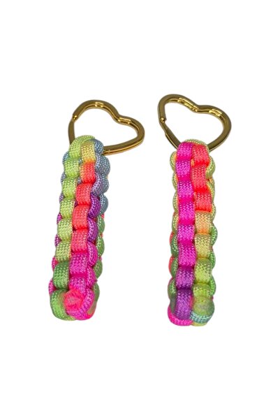 moonparacord Keychain Rainbow Heart with Gold Ring 1 Piece
