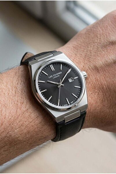 Lee Cooper Vintage Design Men's Wristwatch |   40 mm Steel Case, Black Leathe...