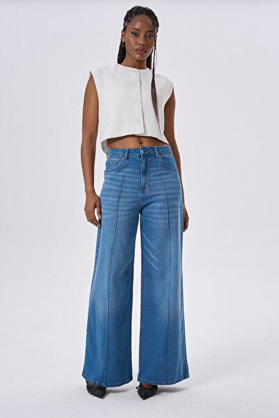 HANIQA White Stitched Jeans