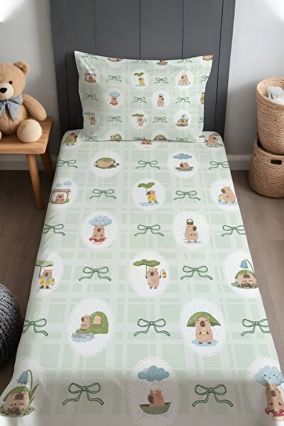 EVPANYA Capybara Patterned Bedspread and Pillowcase with Bow