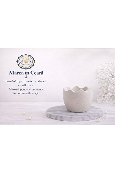 marea in ceara Ceramic eggshell – handmade candle with delicate design