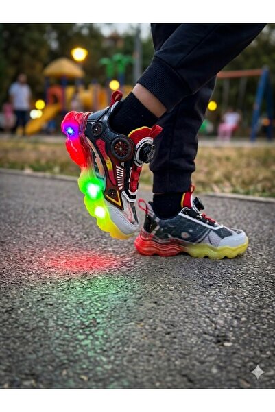 MARCOMEN حذاء رياضي للأولاد من MARCOKİDS مستورد مزود بإضاءة وتصميم تشريحي