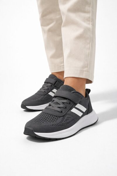 Slipcat Children's Breathable Mesh Velcro Fastening Lace-Up Lightweight Sole ...