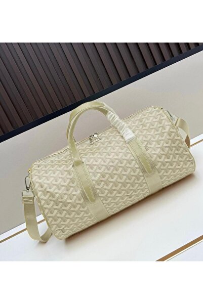 sands Goyard's New Sporty & Chic Barrel Bag