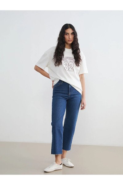 LC Waikiki LCW Modest Indigo Straight Fit Kadın Jean Pantolon