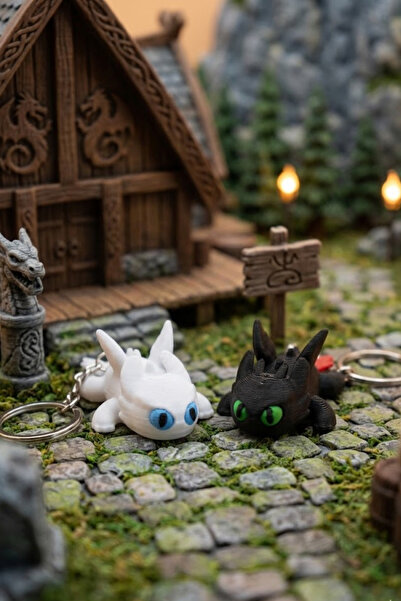 OVERMAX Χαριτωμένο σετ 2 μπρελόκ «Η οργή του φωτός και η οργή της νύχτας» – Δ...