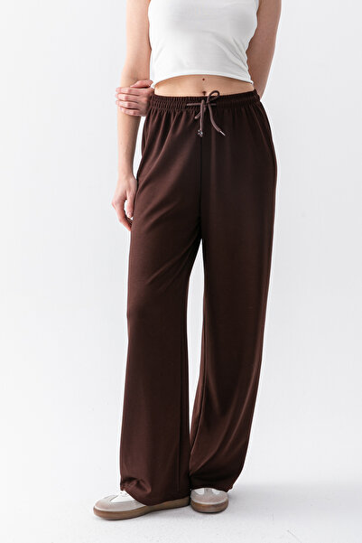 Warasiva Women's Black Modal Fabric Soft Textured Wide Cut Sweatpants