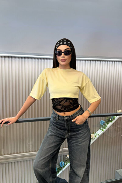 oshebu Women's Lace Bottom Modern Crop Set