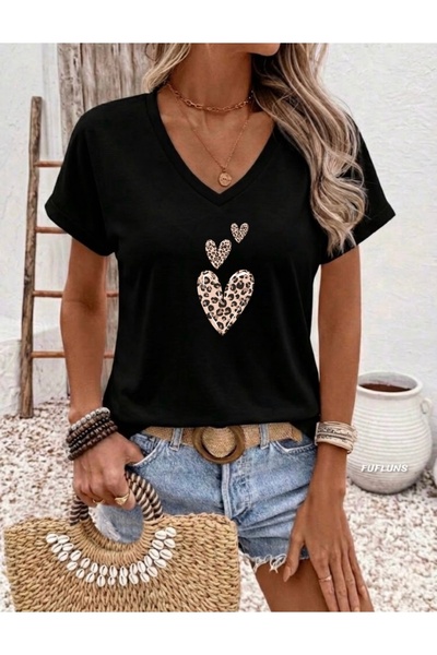 FUFLUNS ΓΥΝΑΙΚΕΙΟ ΜΠΛΟΥΖΑΚΙ ΜΕ ΣΤΑΜΠΑ "ΛΕΟΠΑΡ " ΚΑΙ "ΚΑΡΔΙΕΣ " ΜΕΓΑΛΟΥ ΜΕΓΕΘΟ...