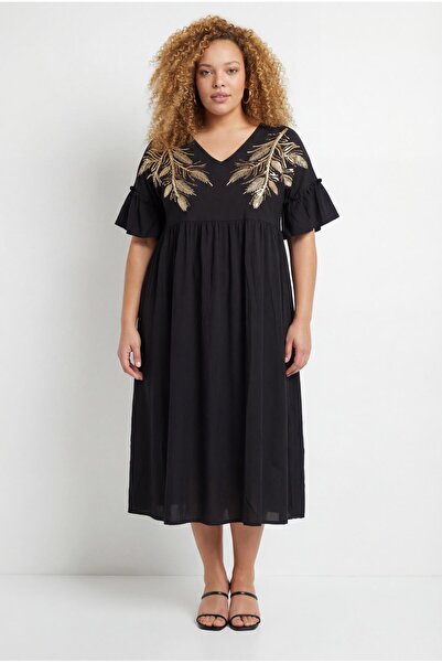 Ebsumu Women's Plus Size Sequin Embroidered Knitted Beige Dress