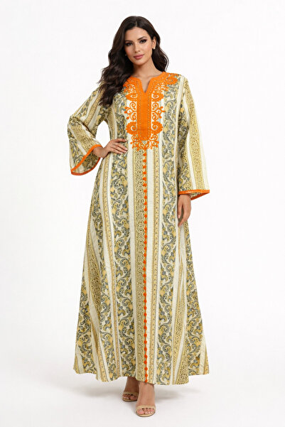 Shiladon Luxurious Robe with a Charming Regal Look
