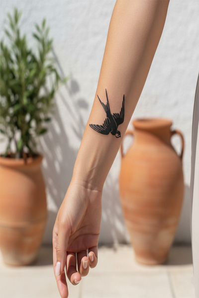 pivok Minimalist Kırlangıç Kuşu Yarı Kalıcı Dövme / 1 Ay Kalıcı - Özgürlük ve...