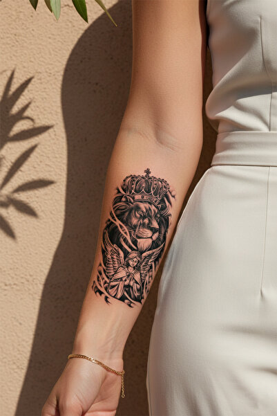 pivok Taçlı Aslan ve Kanatlı Dua Eden Melek Detaylı Sanatsal Tattoo - Yarı Ka...