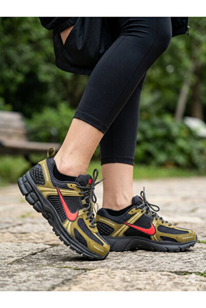 Nike Αθλητικά παπούτσια - Μαύρο - Χαμηλό τακούνι (1-4 cm)