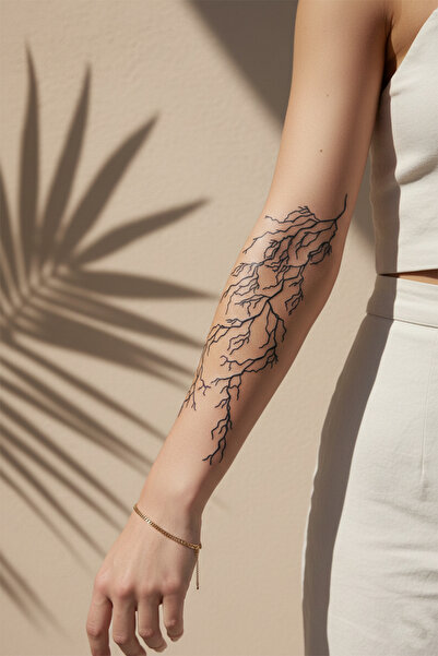 pivok Minimalist Şimşek Çakması ve Yıldırım Demeti Figürlü Sanatsal Tattoo - ...