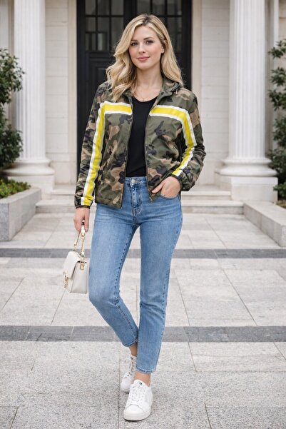 MASTIFF Women's Soldier Patterned Yellow Raincoat with Print Detail