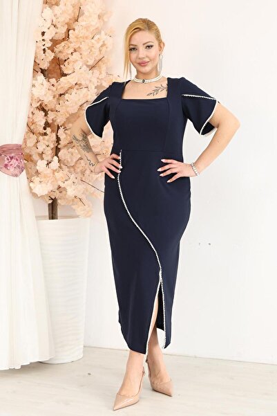 Siyezen Plus Size Evening Dress with Flared Sleeves and Pearl Detailing