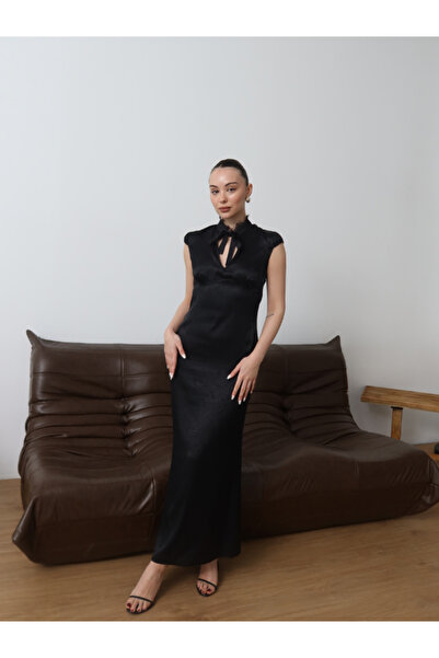 thelowely ΦΟΡΕΜΑ ΤΟΚΙΟ