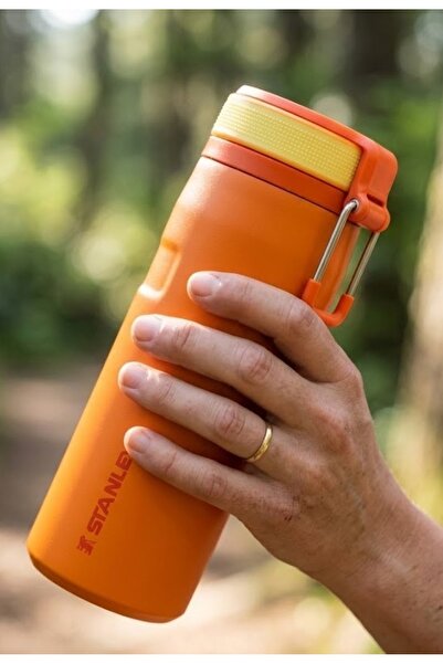 Stanley زجاجة آيس فلو بتصميم قابل للفتح والغلق سعة 0.47 لتر