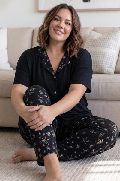 Pijamaevi Σετ γυναικείες πιτζάμες από μπαμπού με μαύρο σχέδιο μαργαρίτας, μεγ...