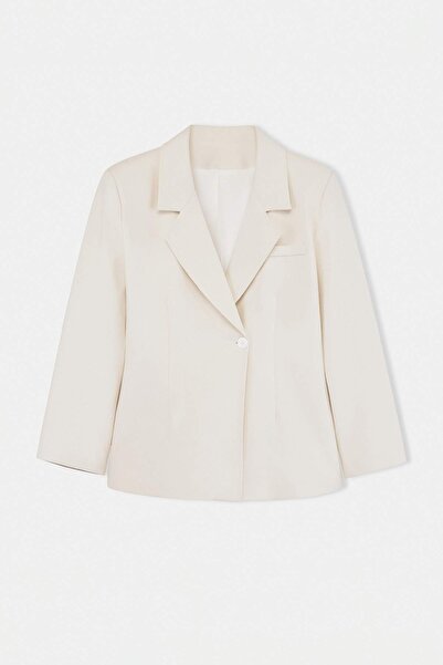 Trendyol Curve جاكيت بليزر أبيض فاتح ملائم للجسم بزر واحد منسوج مبطن مزوّد بح...