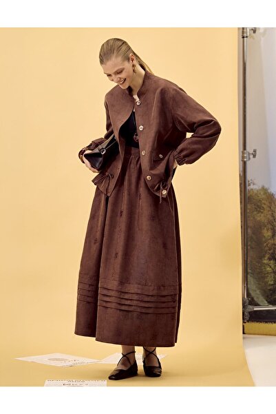 KYR تنورة مودال بخياطة محززة على شكل حرف A بلون الشوكولاتة