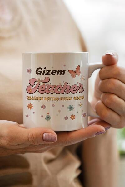 PEKSHOP Öğretmenler Günü Hediyesi Kupa Bardak İsme Özel Kelebekli
