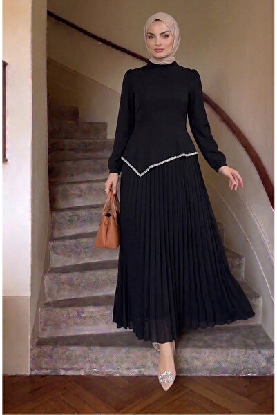 bellura Beli Asimetrik Kesim Taşlı Eteği Pliseli Elbise