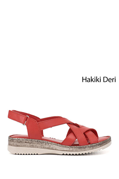 GÖNDERİ(R) صندل نسائي من الجلد الطبيعي بكعب عريض وشريط فيلكرو باللون الأحمر ا...