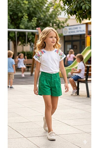 Hilal Akıncı Kids Κοριτσίστικη Κεντημένη Λευκή Μπλούζα και Πολύχρωμο Σορτς με...