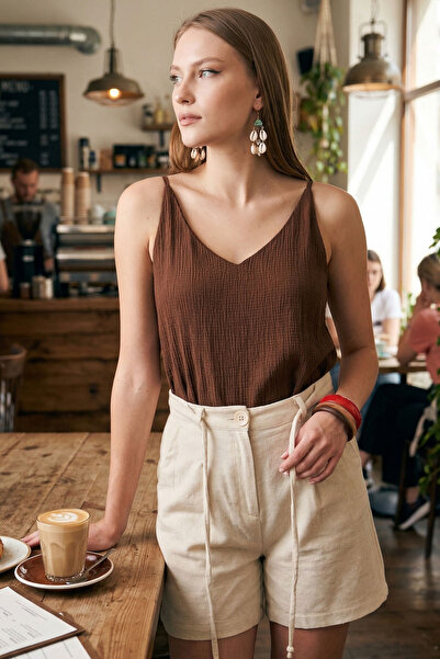 armonika Γυναικεία Μπλούζα με λουράκι σε σκούρο καφέ λινό ARM-24Y001064