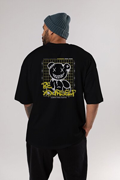 Ankhises Medvedić Budi svoj sebe Leđa Štampano Crna Oversize kroj T-shirt Uni...