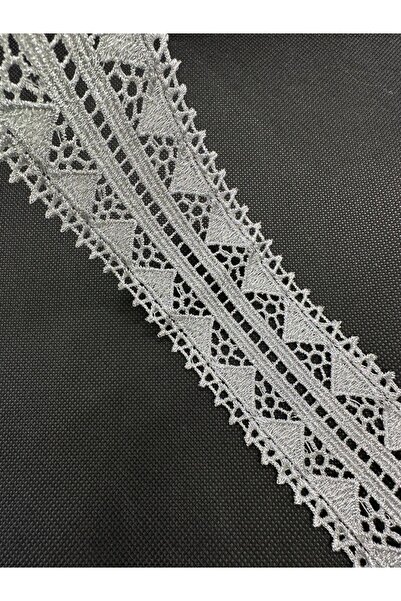 Yarn World Traditional Lamps with Distinctive Geometric Designs