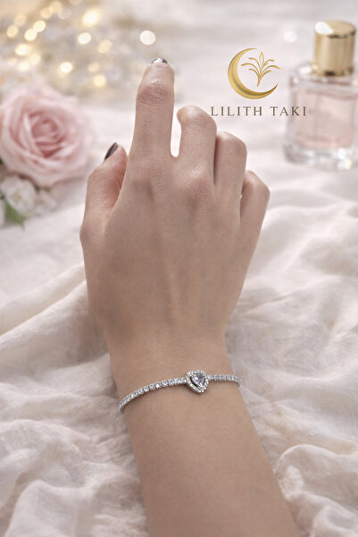 LDY Elegant Heart Detailed Stone-Studded Women's Bracelet – Sparkling Stylish...