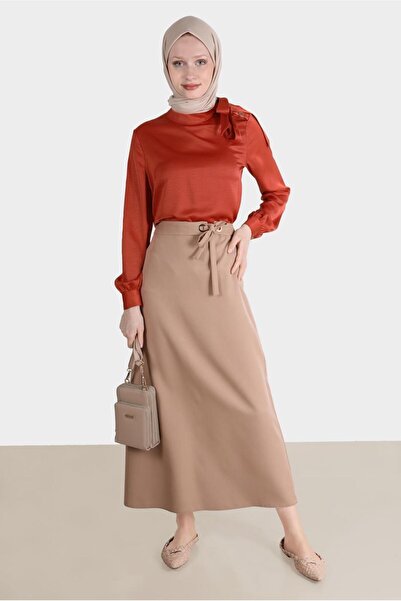 Alvina Bluz 42756 with Binding Detail