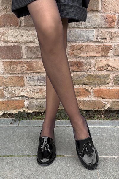 Mio Gusto Pantofi de damă Oxford Daily Plati din piele lacuită de culoare nea...