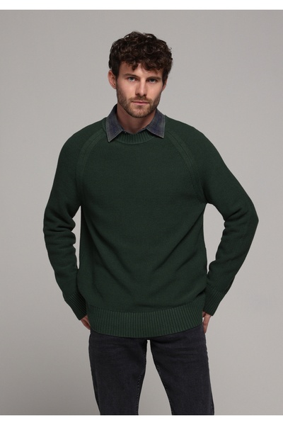 Colin's Мъжки зелен жакардов пуловер с кръгло деколте и нормална кройка