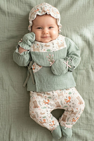 bebegen Baby Girl Green and White Animal Patterned Muslin 5-Piece Hospital Di...